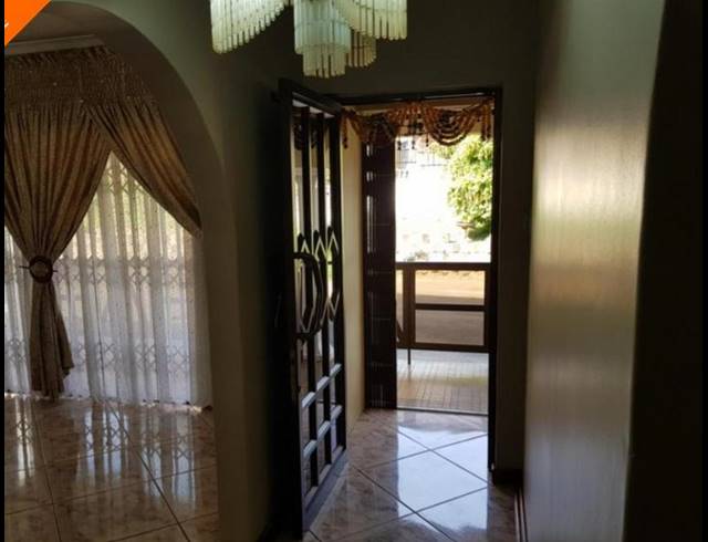 3 BEDROOM HOUSE FOR SALE IN RAISETHORPE